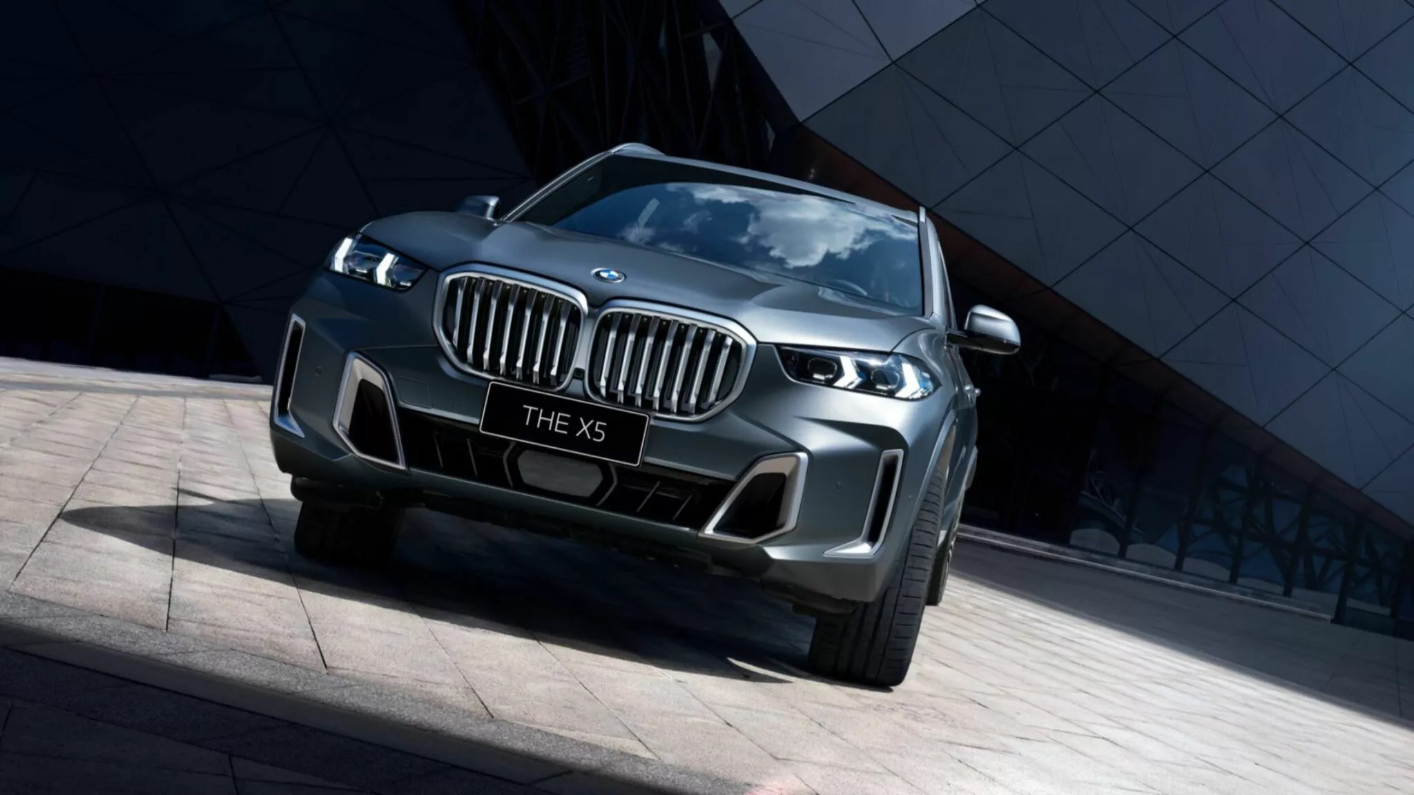 BMW X5 Li 2024 ra mắt, bổ sung loạt trang bị cao cấp hơn bmw-x5-li-2024-autodaily-9.jpg