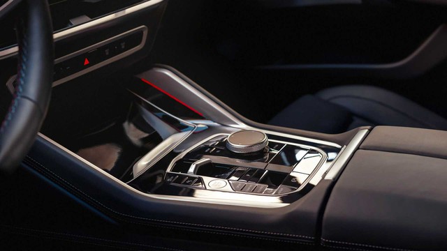 BMW X5 và X6 2024 ra mắt: Bỏ cần số pha lê, màn hình như 7-Series, cặp đối thủ khó chịu của Mercedes - Ảnh 22.